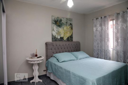 Quarto 1 - Suíte de casa à venda com 4 quartos, 310m² em Jardim Maria Rosa, Taboão da Serra
