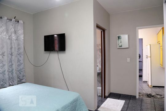 Quarto 1 - Suíte de casa à venda com 4 quartos, 310m² em Jardim Maria Rosa, Taboão da Serra