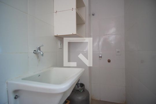 Cozinha e Área de Serviço de apartamento à venda com 2 quartos, 65m² em Boa Vista, Porto Alegre