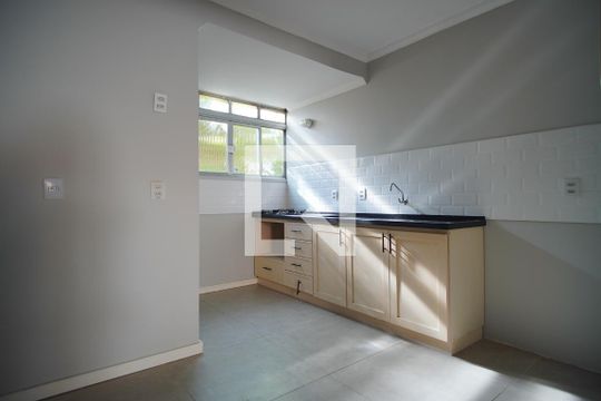 Cozinha de apartamento à venda com 2 quartos, 65m² em Boa Vista, Porto Alegre
