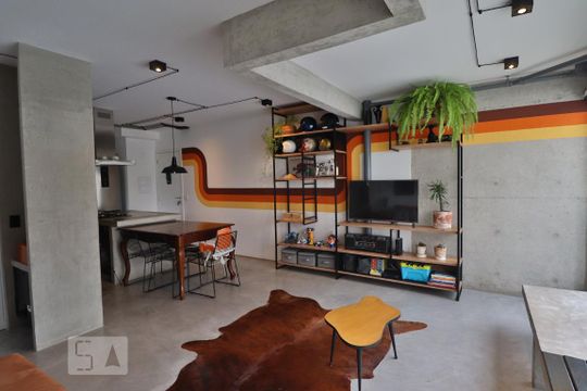 Sala de apartamento à venda com 2 quartos, 70m² em Pinheiros, São Paulo