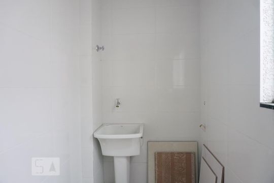 Lavanderia de apartamento para alugar com 2 quartos, 42m² em Cidade Patriarca, São Paulo