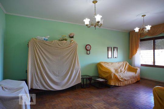 Sala de casa à venda com 3 quartos, 233m² em Cristo Redentor, Porto Alegre