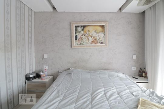 Suite  de casa à venda com 3 quartos, 465m² em Vila Invernada, São Paulo