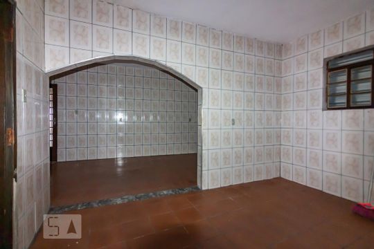 Cozinha de casa à venda com 3 quartos, 100m² em Santo Antônio, Osasco