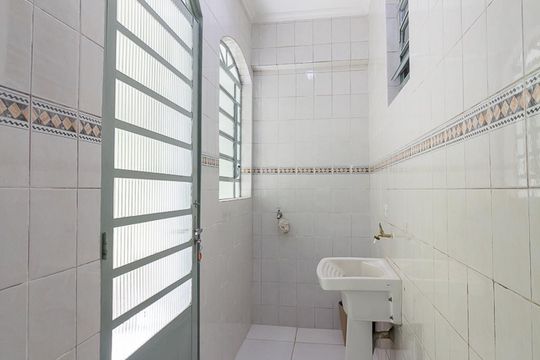 Casa 1 - área de serviço de casa à venda com 6 quartos, 200m² em Parque Continental Ii, Guarulhos
