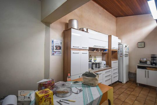 Cozinha de casa à venda com 3 quartos, 189m² em Chácara Agrindus, Taboão da Serra