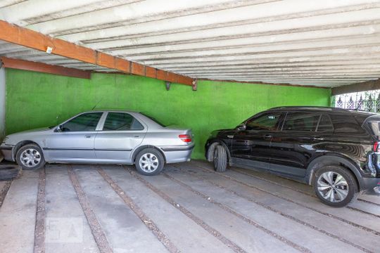 Garagem de casa à venda com 3 quartos, 256m² em Lapa, São Paulo