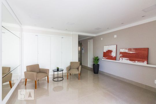 Hall de Entrada de apartamento à venda com 2 quartos, 53m² em Jardim das Laranjeiras, São Paulo