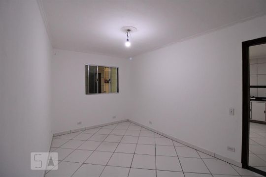 Quarto 2  de casa para alugar com 2 quartos, 112m² em Vila Hamburguesa, São Paulo