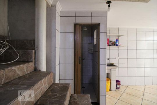 Vista do quarto 2  de casa para alugar com 2 quartos, 112m² em Vila Hamburguesa, São Paulo