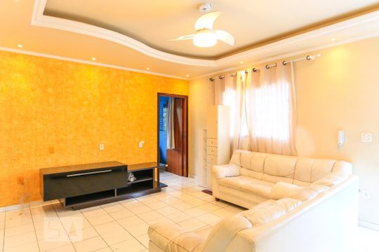 Sala de casa para alugar com 3 quartos, 220m² em Jardim Satélite, São José dos Campos