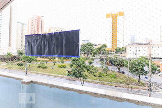 Plaquinha de casa para alugar com 3 quartos, 220m² em Jardim Satélite, São José dos Campos