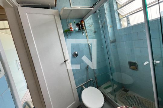 Banheiro de apartamento à venda com 2 quartos, 45m² em Centro, Rio de Janeiro