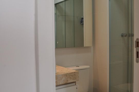 Banheiro de apartamento à venda com 2 quartos, 57m² em Saúde, São Paulo