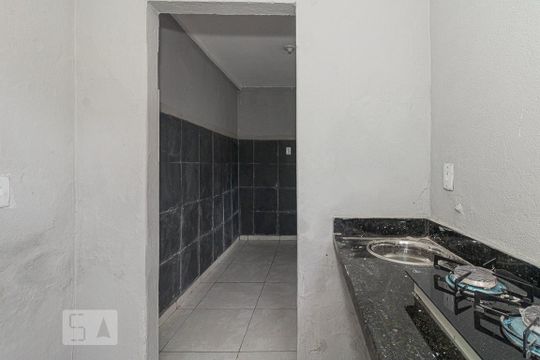 Cozinha de kitnet/studio à venda com 1 quarto, 20m² em Vila Guilherme, São Paulo