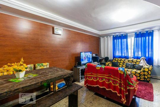 Sala de casa de condomínio à venda com 3 quartos, 127m² em Chácara Belenzinho, São Paulo