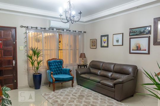 Casa à venda com 3 quartos, 140m² em Taboão, São Bernardo do Campo