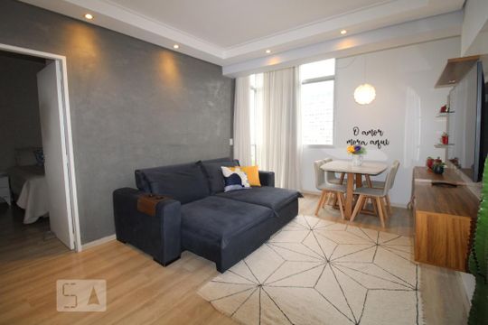 Apartamento para alugar com 1 quarto, 55m² em Vila Itapura, Campinas