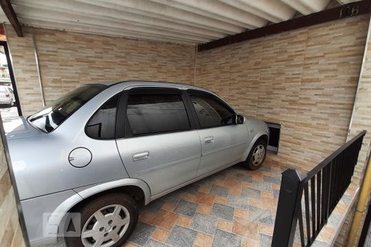 Garagem de casa à venda com 5 quartos, 150m² em Vila Alpina, São Paulo