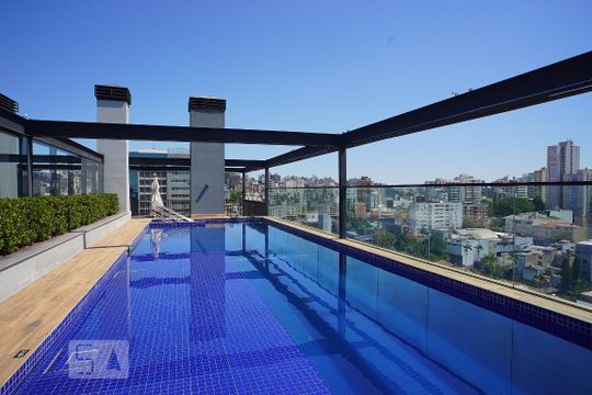 Área comum - Piscina de kitnet/studio à venda com 1 quarto, 40m² em Auxiliadora, Porto Alegre