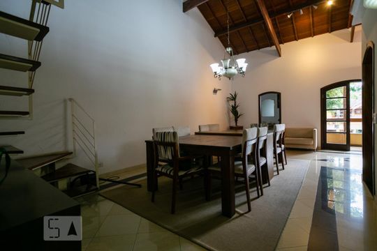 Sala de jantar de casa à venda com 4 quartos, 400m² em Jardim Franca, São Paulo