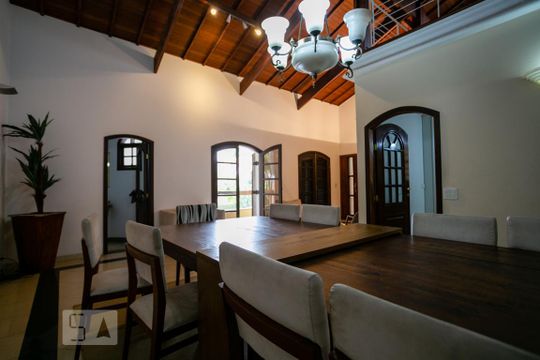 Sala de jantar de casa à venda com 4 quartos, 400m² em Jardim Franca, São Paulo