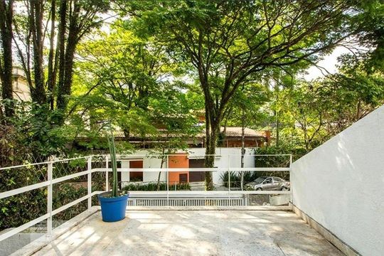 Área Externa de casa à venda com 4 quartos, 720m² em Cidade Jardim, São Paulo