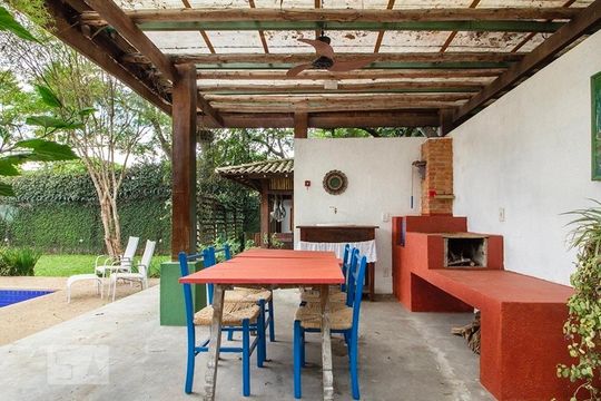 Fogão a lenha de casa à venda com 4 quartos, 720m² em Cidade Jardim, São Paulo