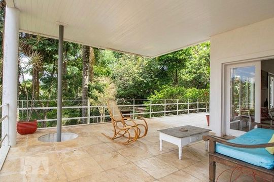 Área Externa de casa à venda com 4 quartos, 720m² em Cidade Jardim, São Paulo