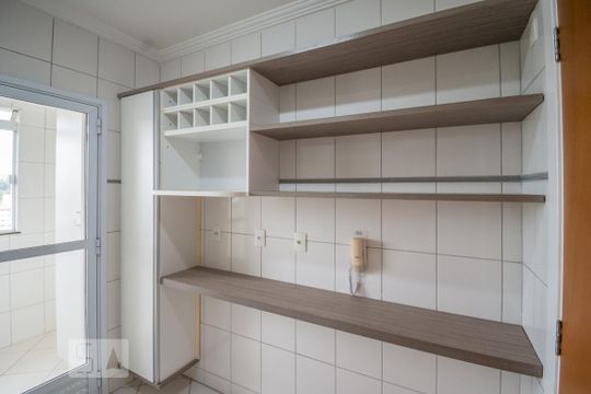 Cozinha de apartamento para alugar com 2 quartos, 70m² em Vila Industrial, Campinas