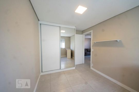 Quarto 2 de apartamento para alugar com 2 quartos, 66m² em Rondônia, Novo Hamburgo