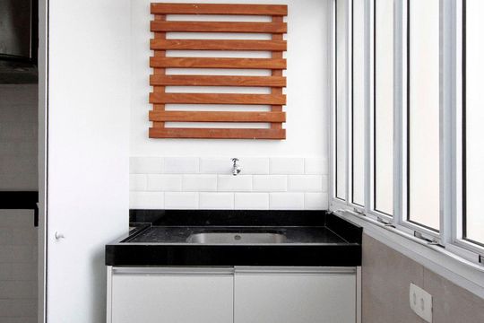 Área de Serviço de apartamento para alugar com 2 quartos, 98m² em Consolação, São Paulo