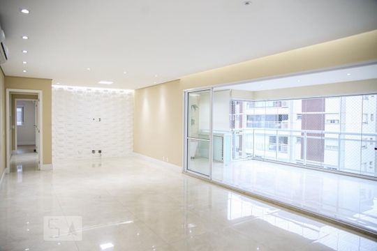 Apartamento para alugar com 3 quartos, 179m² em Santo Antônio, São Caetano do Sul