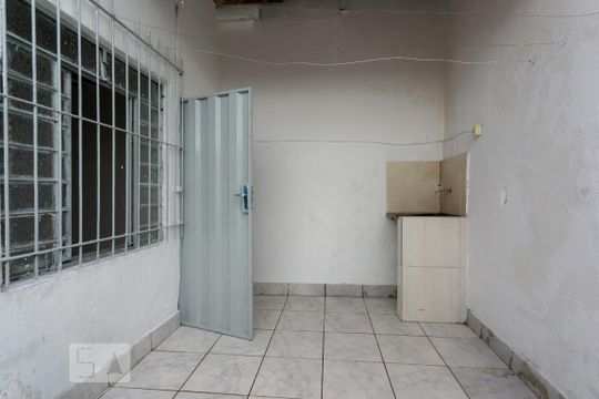 Área de Serviço de kitnet/studio para alugar com 2 quartos, 35m² em Cachoeirinha, Belo Horizonte