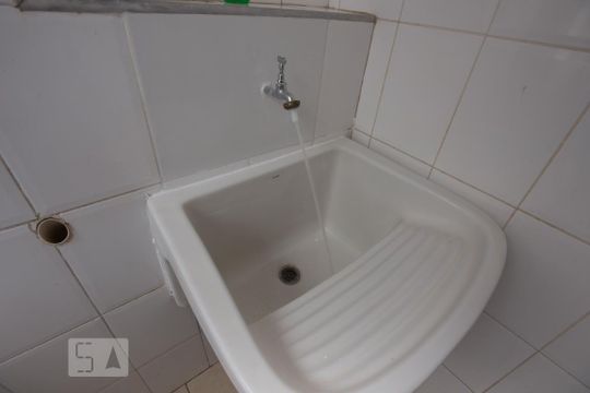 Área de serviço - tanque de apartamento para alugar com 2 quartos, 73m² em Jardim Botânico, Ribeirão Preto