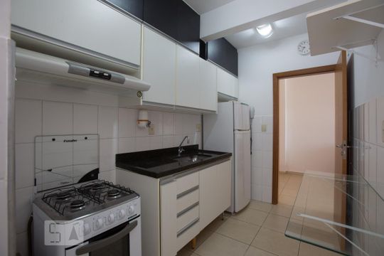 Cozinha de apartamento para alugar com 2 quartos, 73m² em Jardim Botânico, Ribeirão Preto