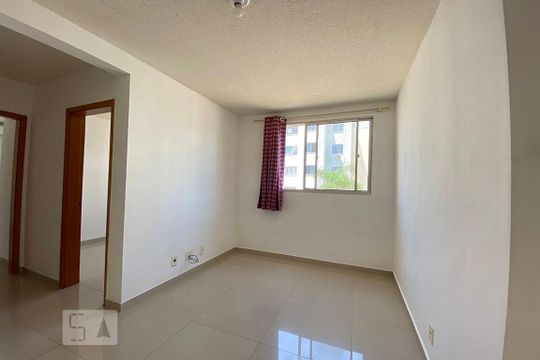 Sala de apartamento à venda com 2 quartos, 50m² em Operário, Novo Hamburgo
