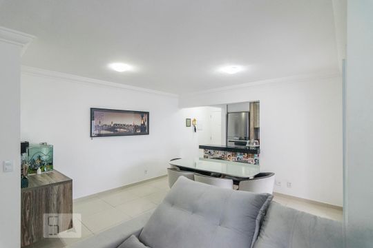 Sala de apartamento para alugar com 2 quartos, 67m² em Vila Valparaíso, Santo André