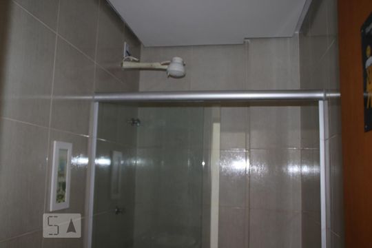 Banheiro de apartamento à venda com 2 quartos, 43m² em Pechincha, Rio de Janeiro