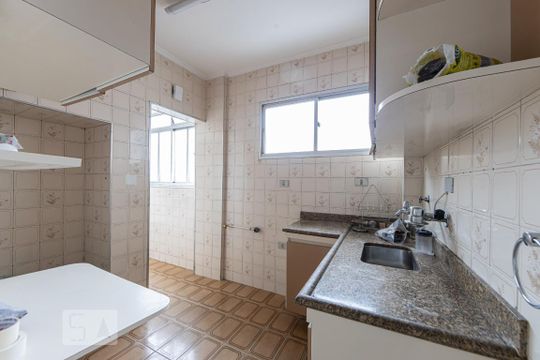 Cozinha de apartamento para alugar com 3 quartos, 80m² em Mooca, São Paulo