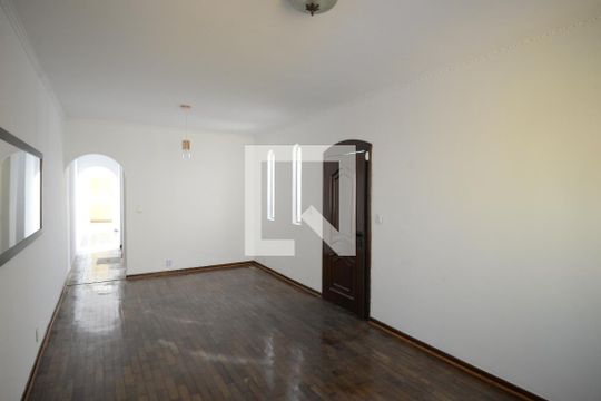Sala de casa para alugar com 4 quartos, 230m² em Vila Dom Pedro I, São Paulo