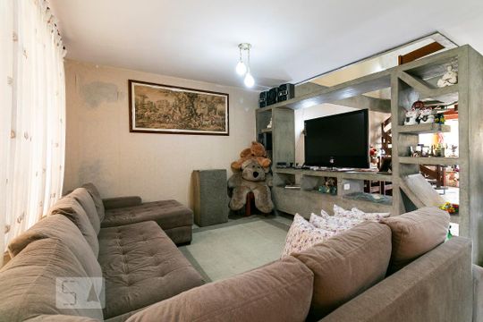 Sala de casa para alugar com 3 quartos, 350m² em Jardim Textil, São Paulo