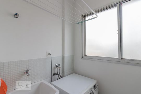 Área de Serviço de apartamento para alugar com 1 quarto, 60m² em Vila Dom Pedro I, São Paulo