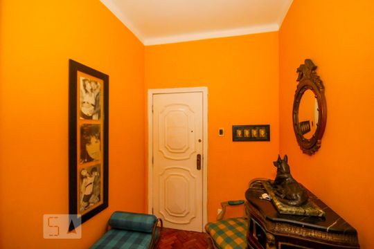 Hall de apartamento para alugar com 3 quartos, 120m² em Copacabana, Rio de Janeiro