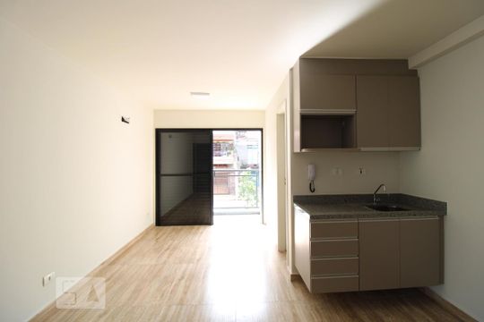 Sala  de kitnet/studio à venda com 1 quarto, 20m² em Perdizes, São Paulo
