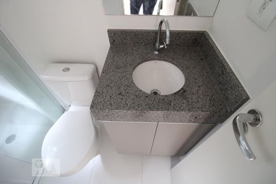 Banheiro  de kitnet/studio à venda com 1 quarto, 20m² em Perdizes, São Paulo