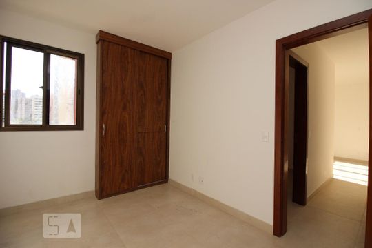 Quarto Suíte de apartamento para alugar com 2 quartos, 60m² em Sul (águas Claras), Brasília