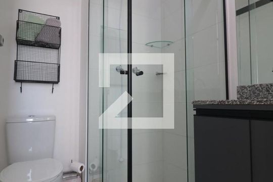 Banheiro de kitnet/studio à venda com 1 quarto, 20m² em Brás, São Paulo