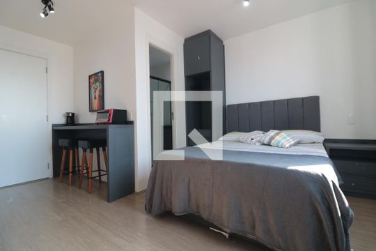 Quarto e Cozinha  de kitnet/studio à venda com 1 quarto, 20m² em Brás, São Paulo
